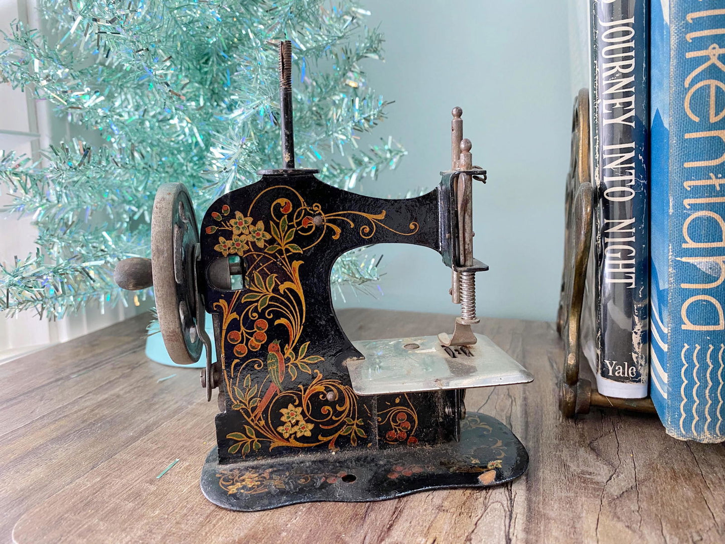 Antique German Toy Sewing Machine by Muller - Duckwells