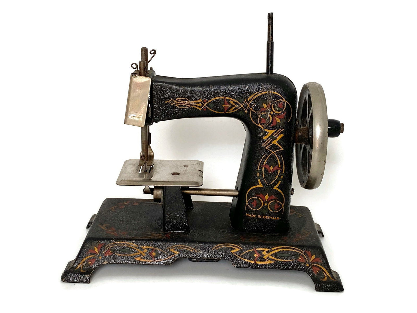 Antique Muller Cast Iron German Toy Sewing Machine - Duckwells