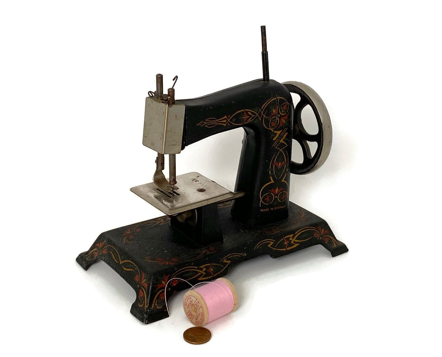 Antique Muller Cast Iron German Toy Sewing Machine - Duckwells