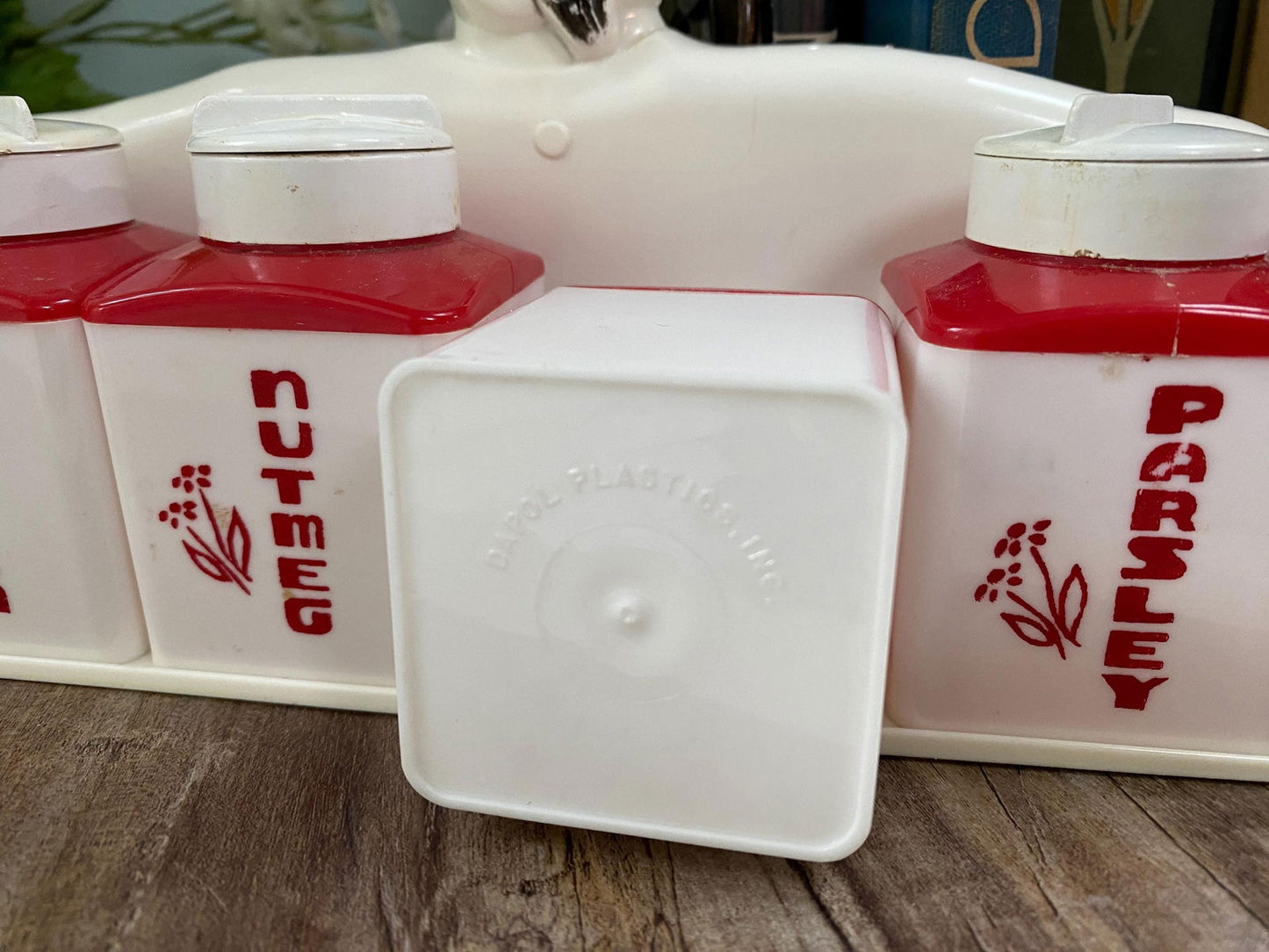 Midcentury Red and White Plastic Spice Rack by Dapol - Duckwells