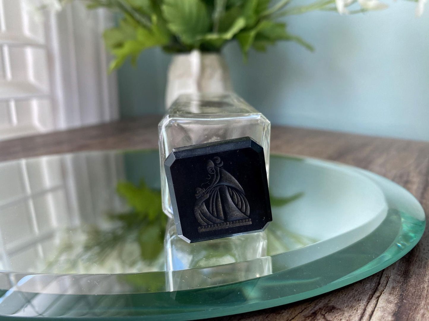 Vintage Arpege Eau de Lanvin Perfume Bottle - Duckwells