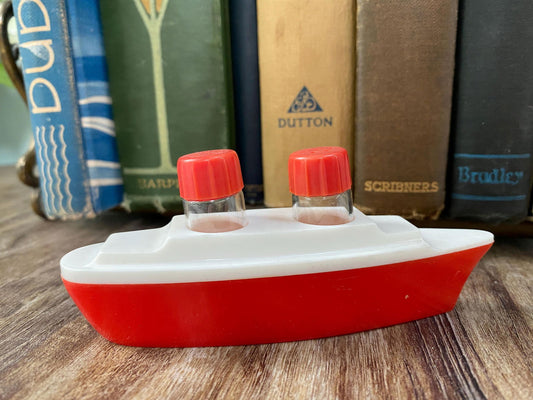 Vintage Ocean Liner Ship Salt and Pepper Shaker Set at Duckwells