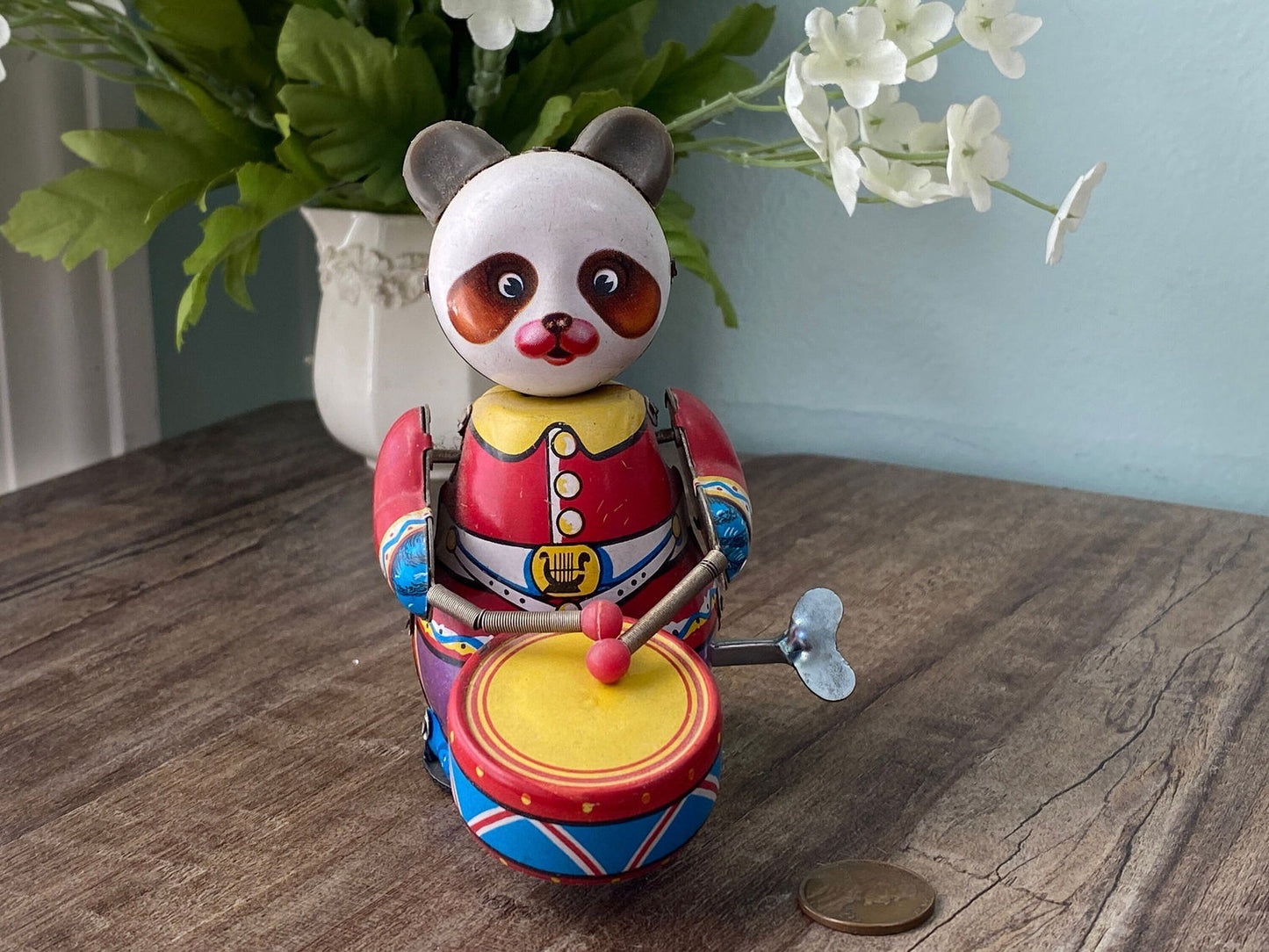 Vintage Panda Wind up Tin Litho Toy - Duckwells