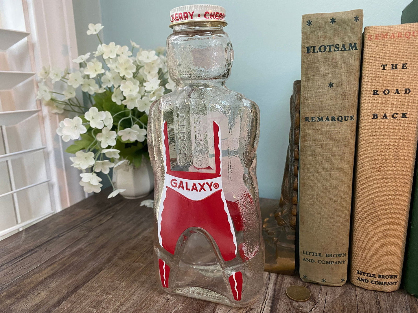 Vintage Spaceman Glass Bank - Duckwells
