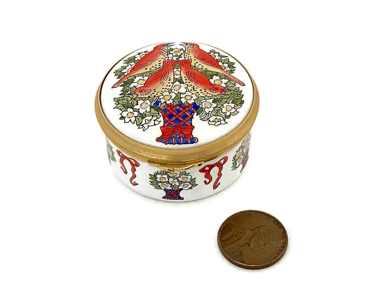 Vintage Staffordshire Trinket Box Christmas 1988