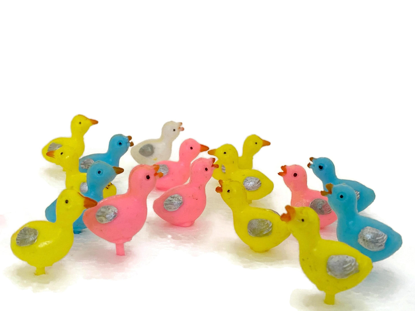 Vintage Plastic Chicks Cake Decorations
