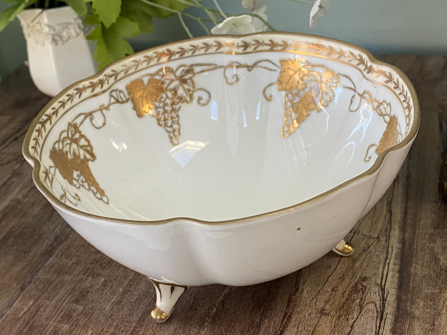 Antique Nippon Bowl with Handpainted Moriage Grapes