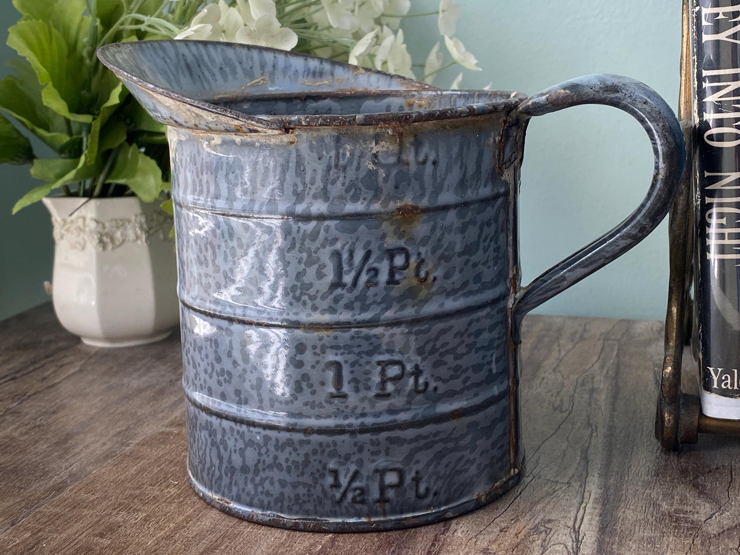 Vintage Graniteware Enameled Metal Measuring Pitcher