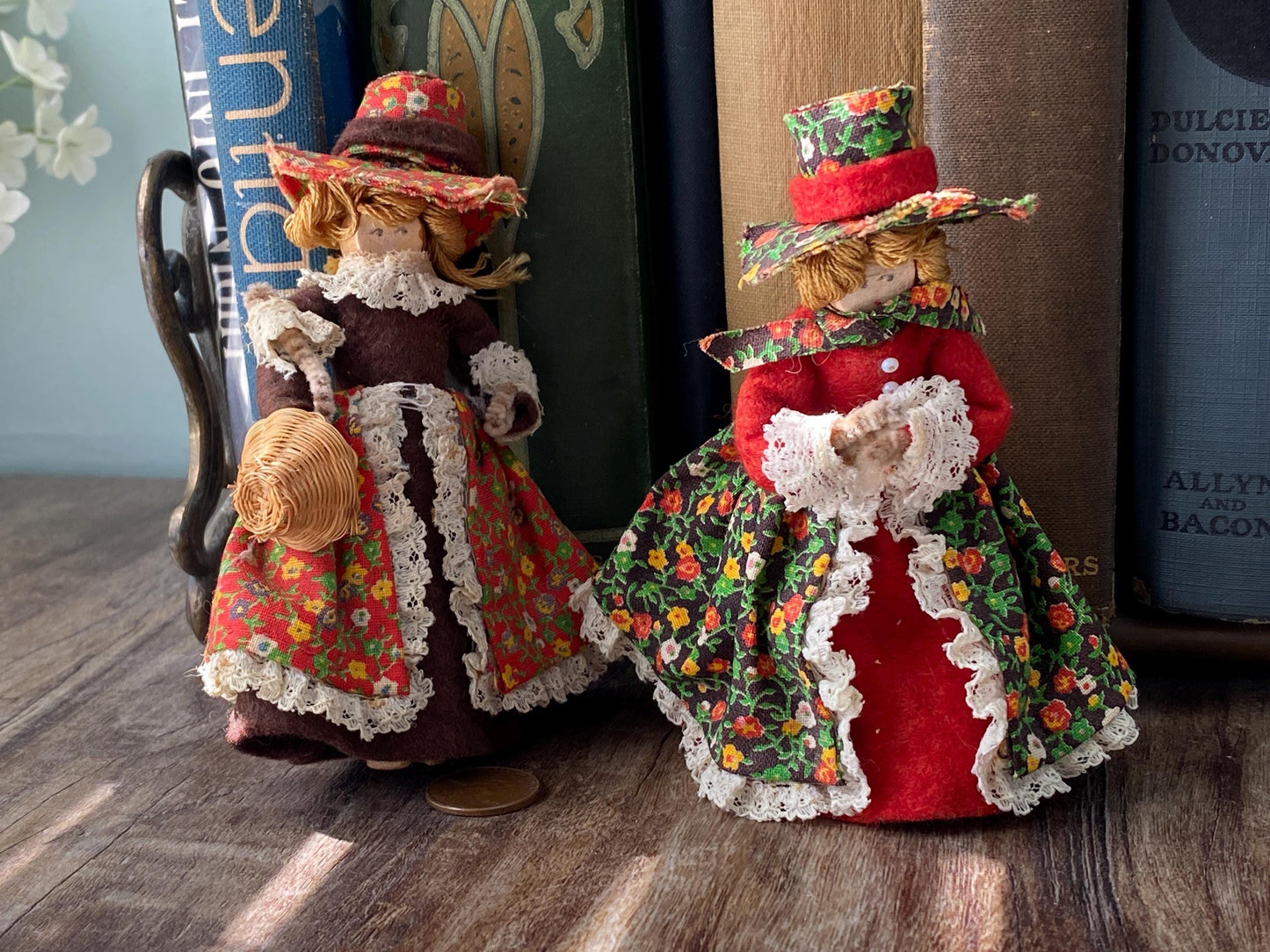 Vintage Clothespin Dolls Collectible Figurines at Duckwells