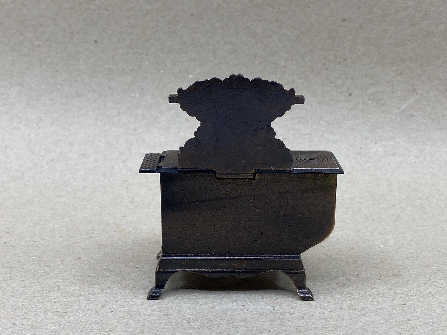 Vintage Diecast Stove Playme Pencil Sharpener at Duckwells