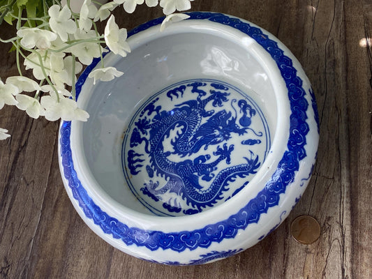 Antique Qing Dynasty Chinese Porcelain Bowl Made During the Quianlong Reign at Duckwells