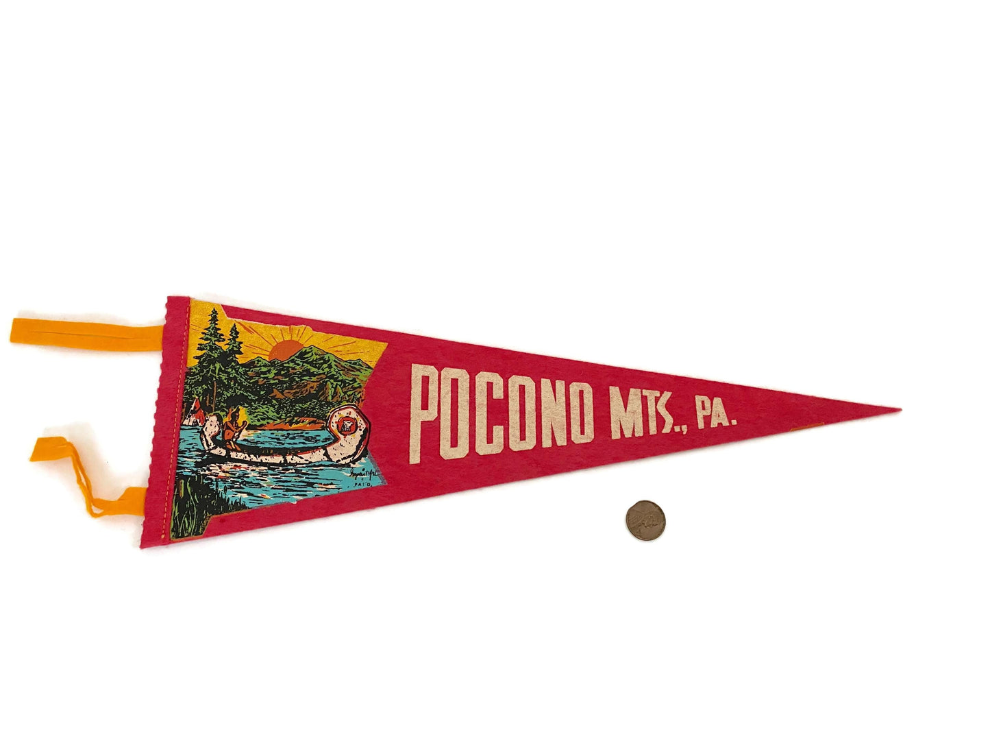 Vintage Pocono Mountains Pennant - Midcentury Pennsylvania Felt Travel Souvenir at Duckwells