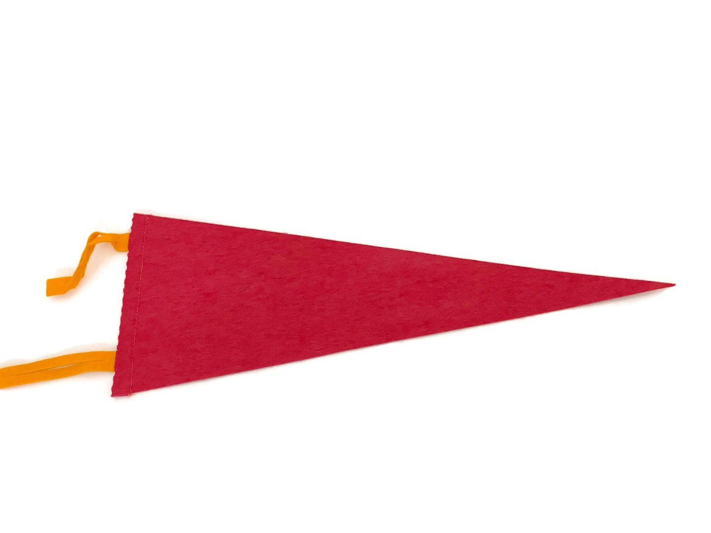 Vintage Pocono Mountains Pennant - Midcentury Pennsylvania Felt Travel Souvenir at Duckwells