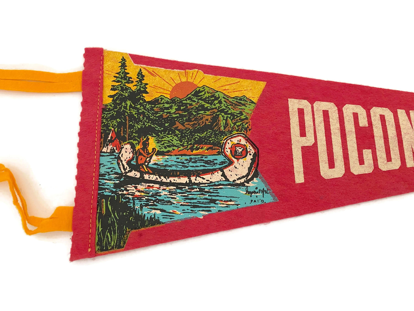 Vintage Pocono Mountains Pennant - Midcentury Pennsylvania Felt Travel Souvenir at Duckwells