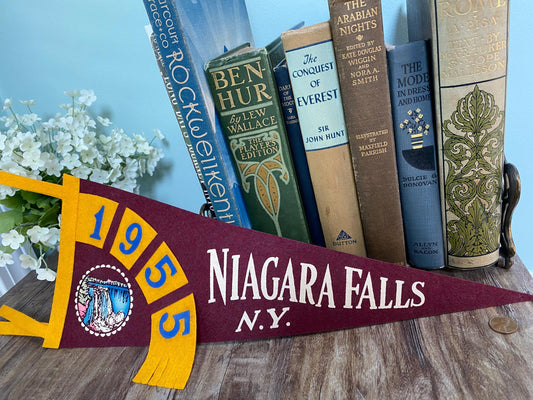 1955 Niagara Falls Tourist Pennant Felt Travel Souvenir at Duckwells