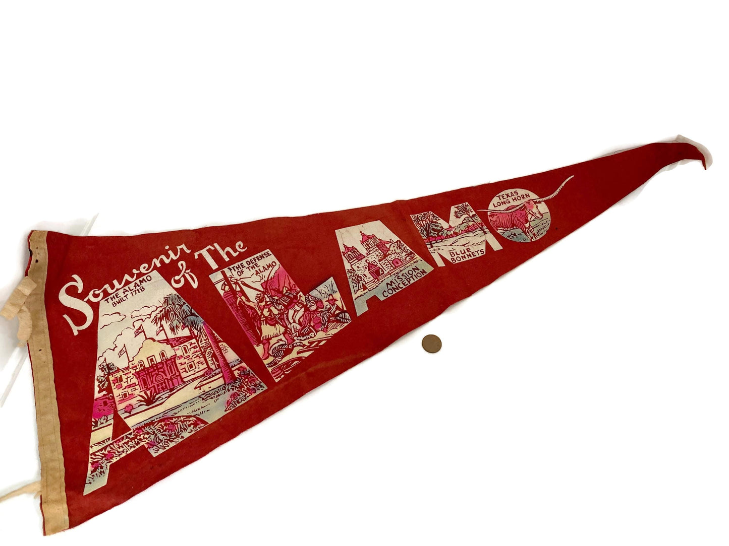 Vintage Alamo Pennant - A Texas 1950s Felt Travel Souvenir at Duckwells