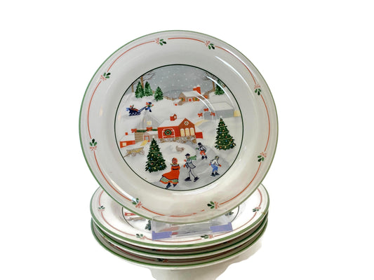 Vintage Christmas Saucers at Duckwells