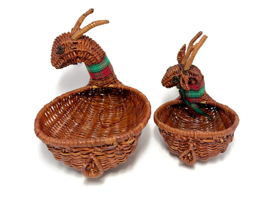 Vintage Wicker Holiday Reindeer Set at Duckwells