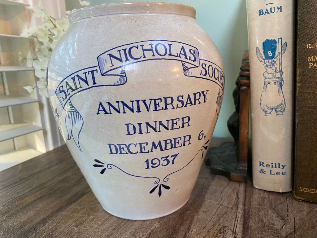 1937 Saint Nicholas Society Annual Dinner Royal Delft Vase at Duckwells
