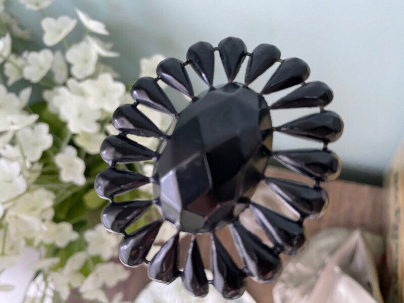 Antique Hat Pin at Duckwells