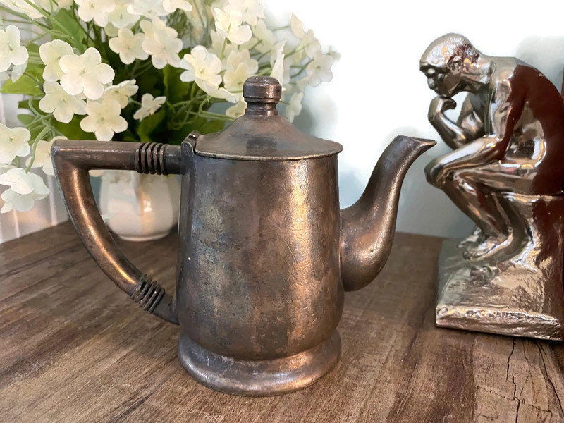 Antique Reed and Barton Teapot for Sheraton Hotel at Duckwells