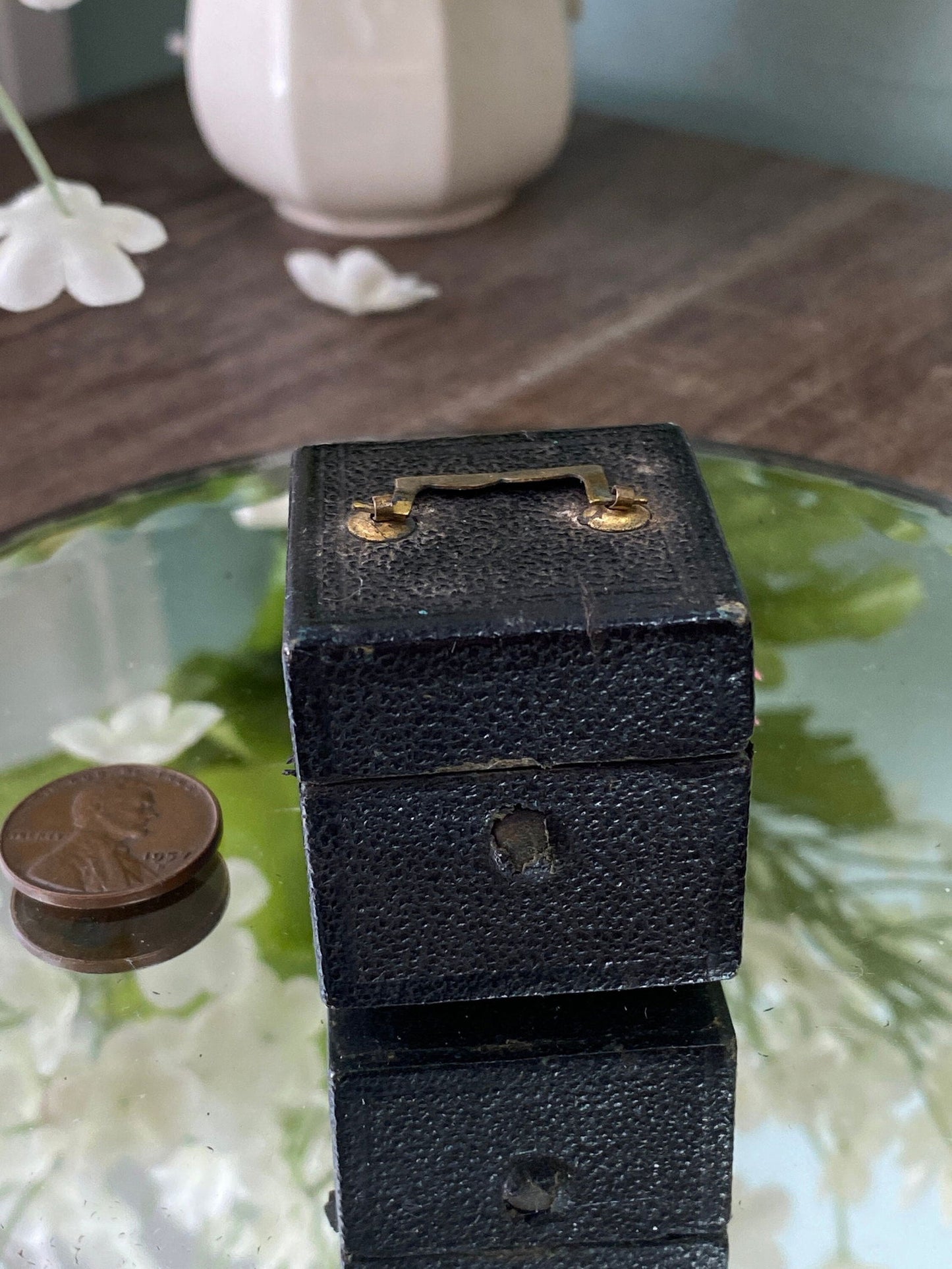 Antique Travel Inkwell in a Miniature Travel Case - Duckwells