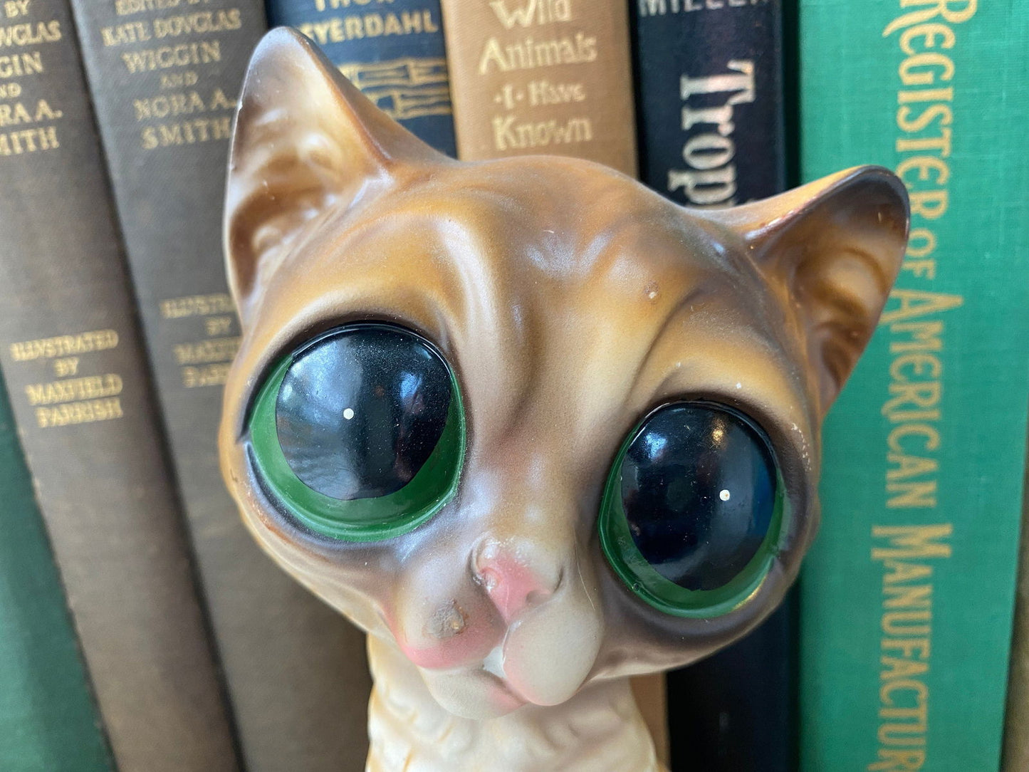 Mid Century Ceramic Big Eyed Cat Figurine at Duckwells