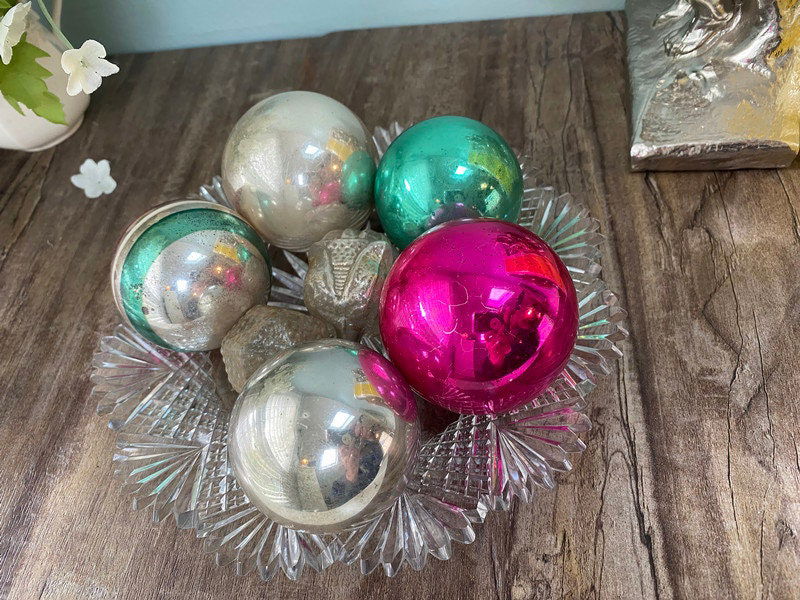 Mid Century Glass Christmas Tree Ornaments at Duckwells