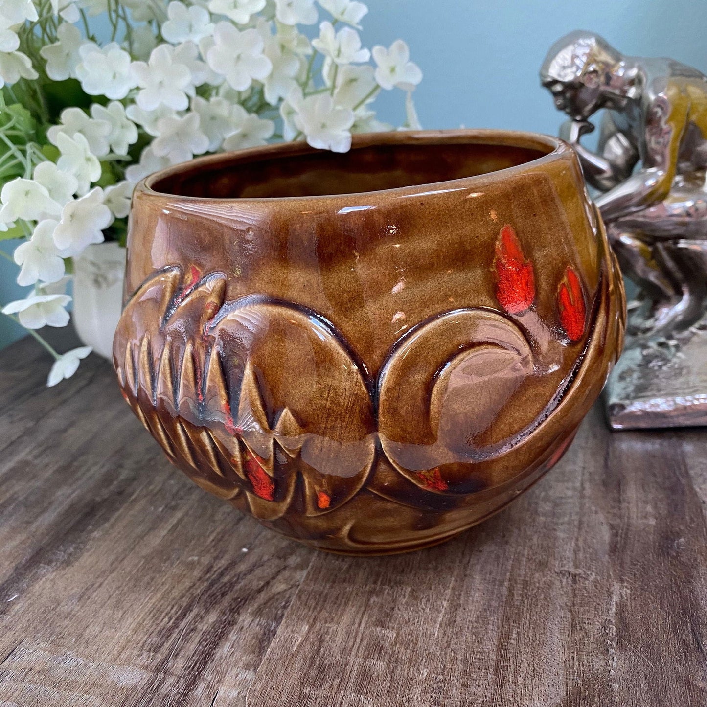 Midcentury Atlantic Mold Ceramic Pot - Duckwells