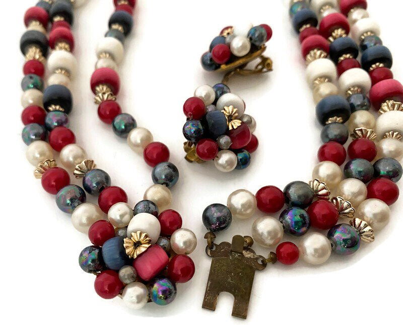 Midcentury Beaded Jewelry Set at Duckwells