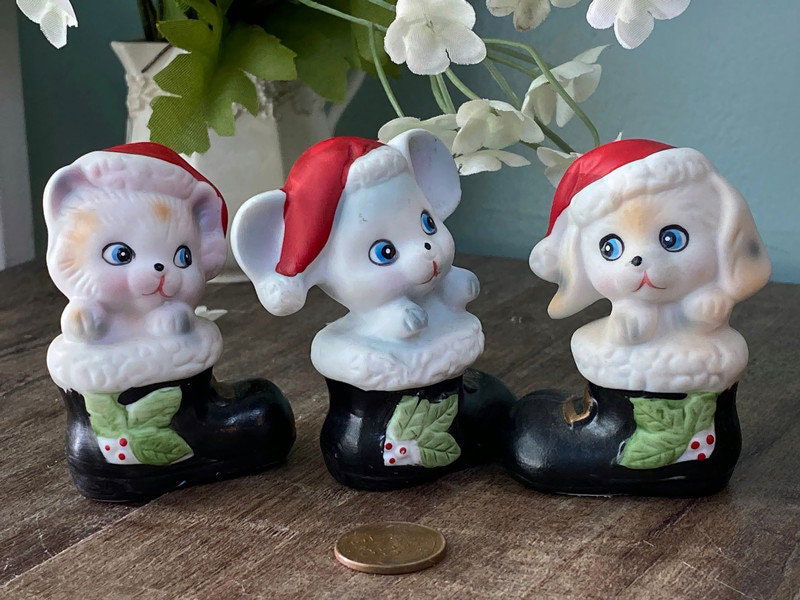 Midcentury Christmas Figurines at Duckwells