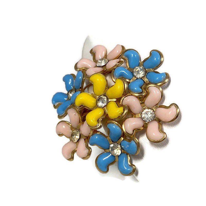 Midcentury Flower Clip On Earrings at Duckwells