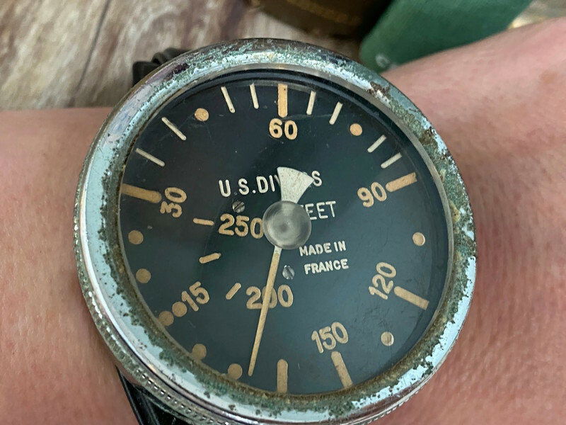 Midcentury French Divers Depth Gauge at Duckwells