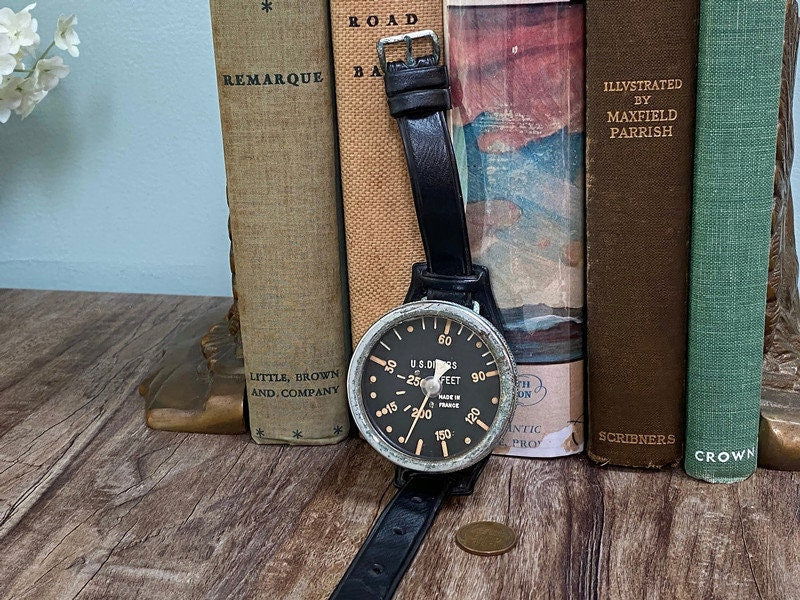 Midcentury French Divers Depth Gauge at Duckwells