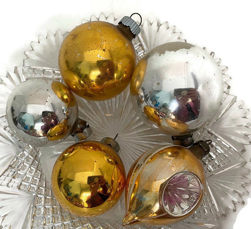 Midcentury Glass Christmas Ornaments at Duckwells