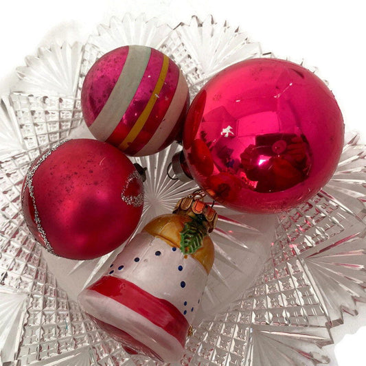 Midcentury Glass Christmas Ornaments at Duckwells