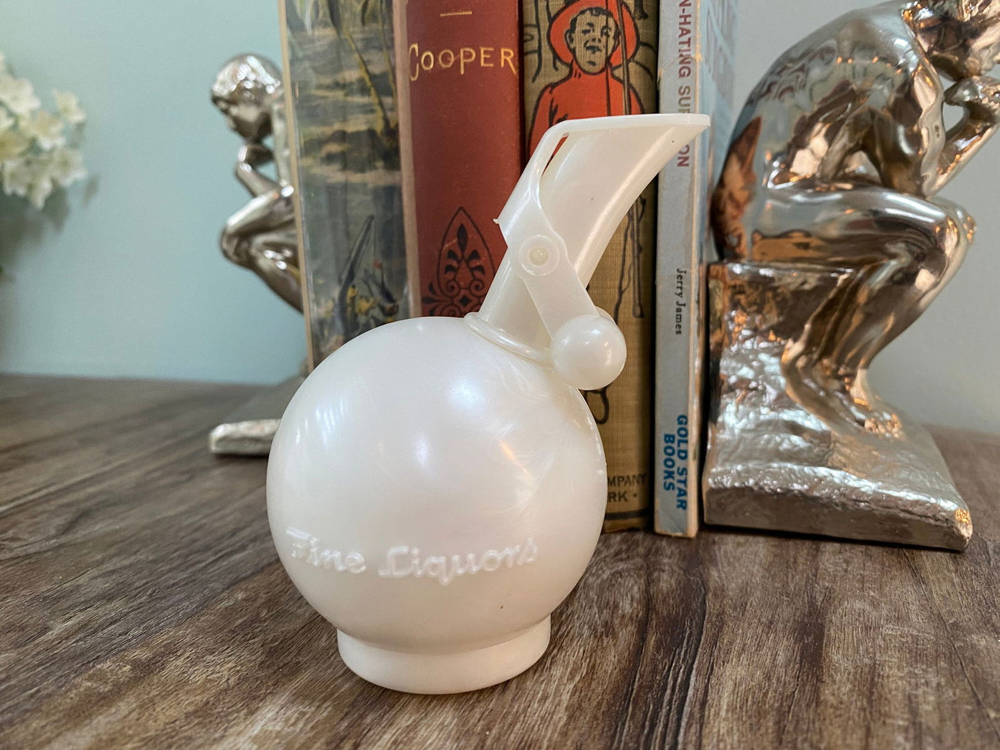 Midcentury Old Mr. Boston Pourer - Duckwells