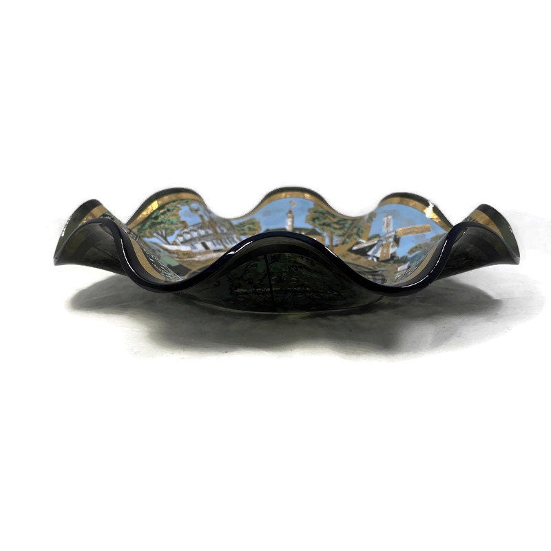 Midcentury Williamsburg Virginia Souvenir Dish - Duckwells