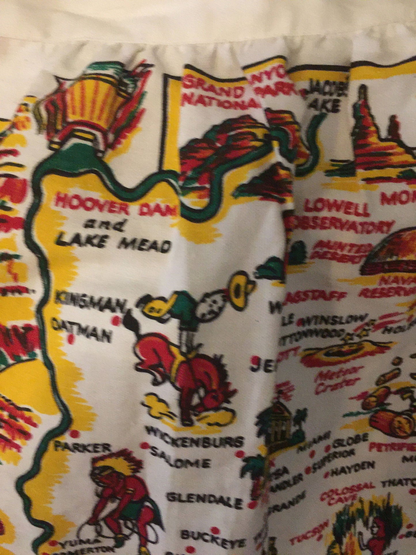 Vintage Arizona Apron - State Souvenir Collectible - Duckwells