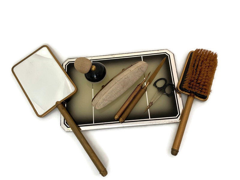 Vintage Art Deco Vanity Dresser Set - Duckwells