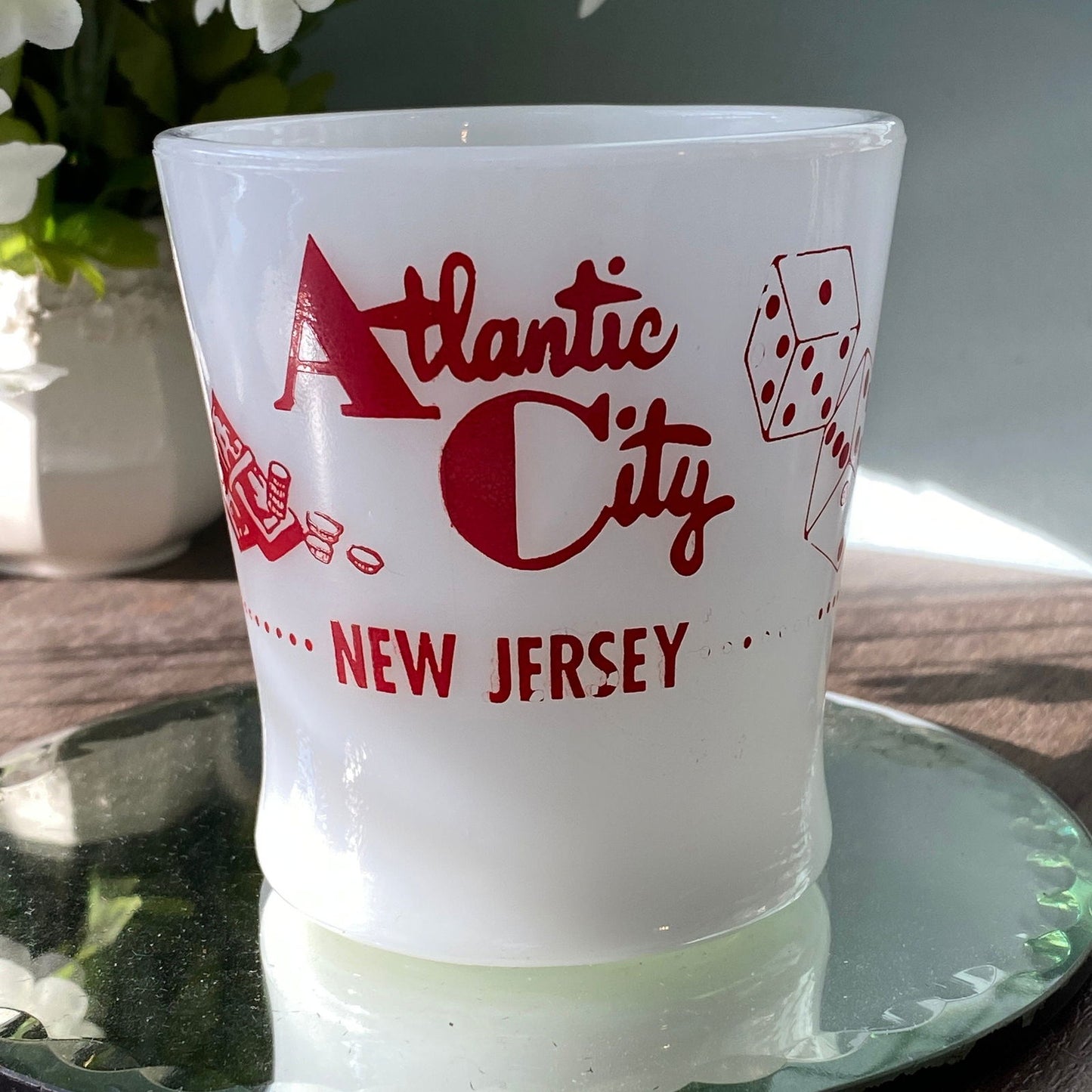 Vintage Atlantic City New Jersey White Glass Souvenir Mug - Duckwells