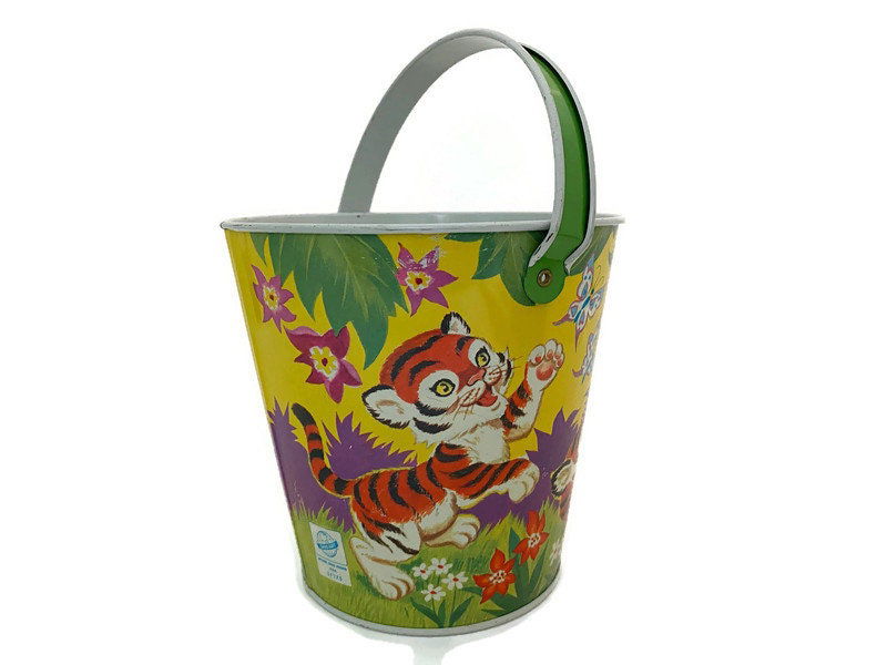 Vintage Beach Pail Tin Litho Toy by Ohio Art at Duckwells