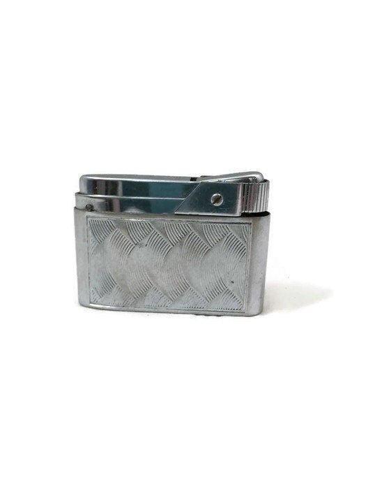 Vintage Bentley Lighter - Duckwells