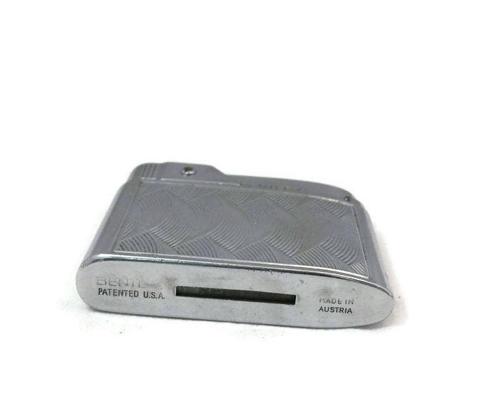 Vintage Bentley Lighter - Duckwells