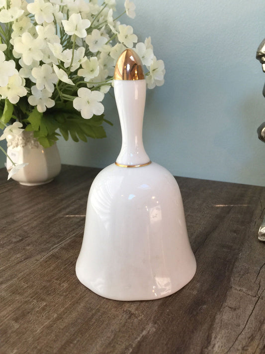 Vintage Christmas Bell at Duckwells