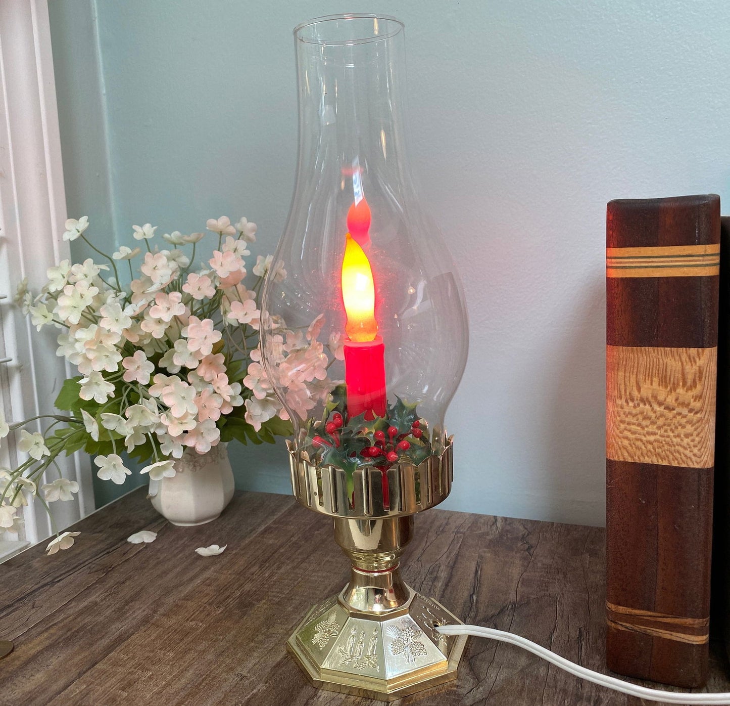 Vintage Christmas Electric Glass Chimney Light at Duckwells