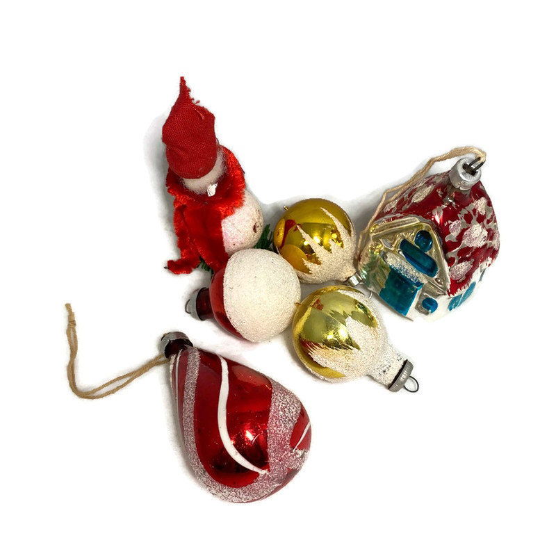 Vintage Christmas Ornaments at Duckwells