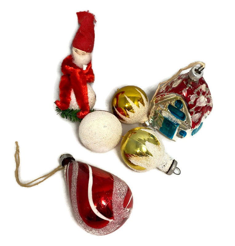 Vintage Christmas Ornaments at Duckwells