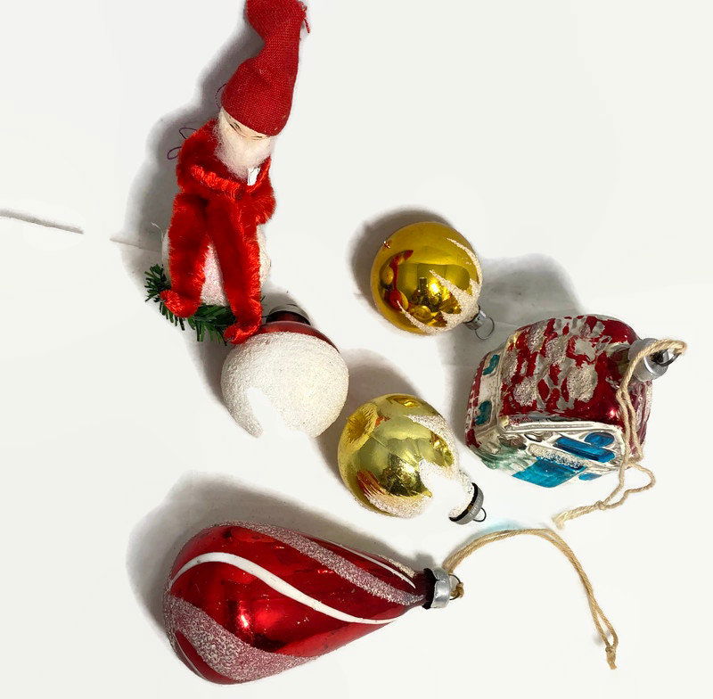 Vintage Christmas Ornaments at Duckwells