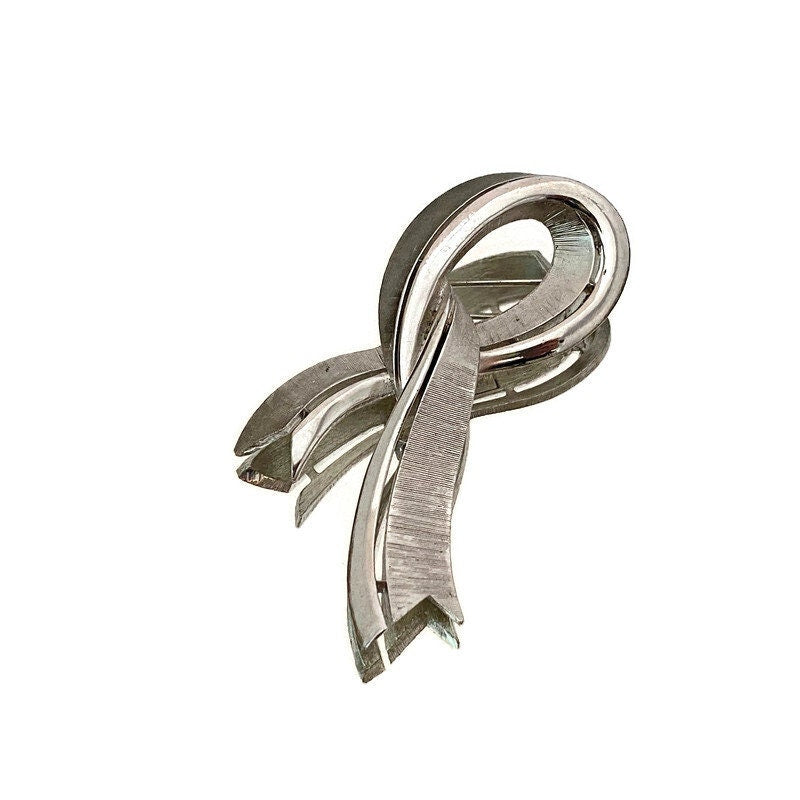 Vintage Crown Trifari Silvertone Ribbon Brooch Pin - Duckwells